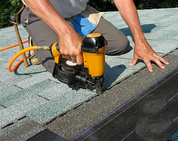 Best Storm Damage Roof Repair  in Johnsburg, IL
